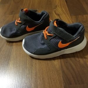 Nike sneakers Toddler size 9